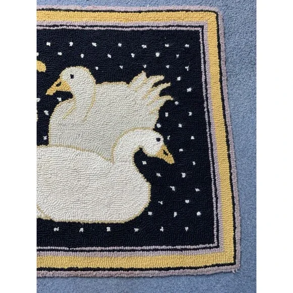 Hand Hooked Rug 4 Ducks Primitive Country Area Rug 2x3 Vintage - Picture 4 of 9